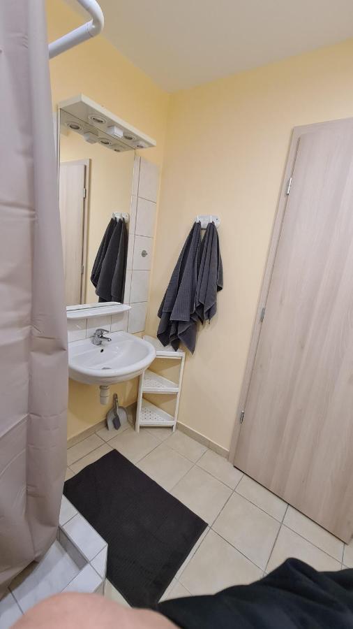 Lucsony Apartman Mosonmagyarovar Exterior foto