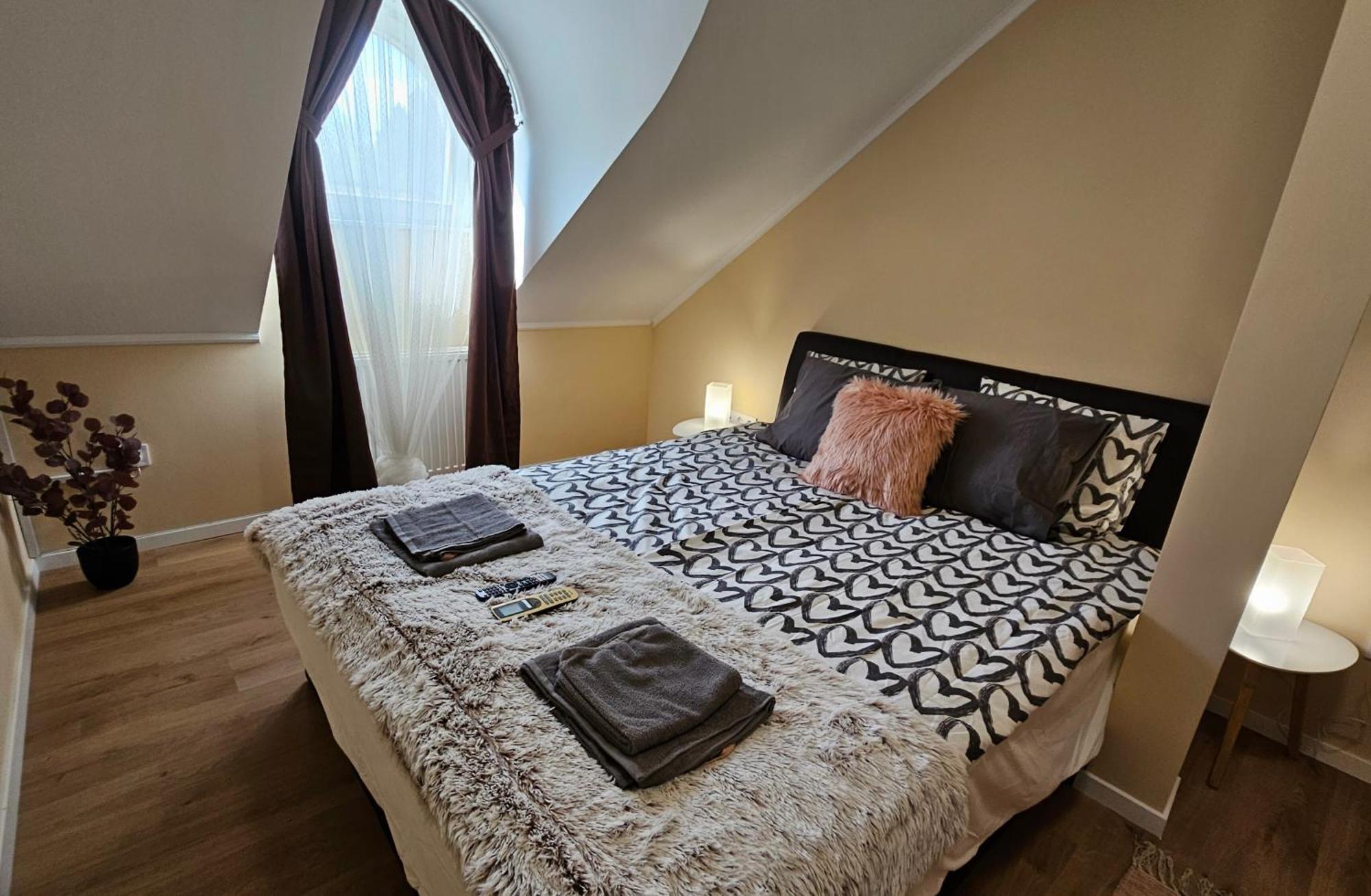 Lucsony Apartman Mosonmagyarovar Exterior foto