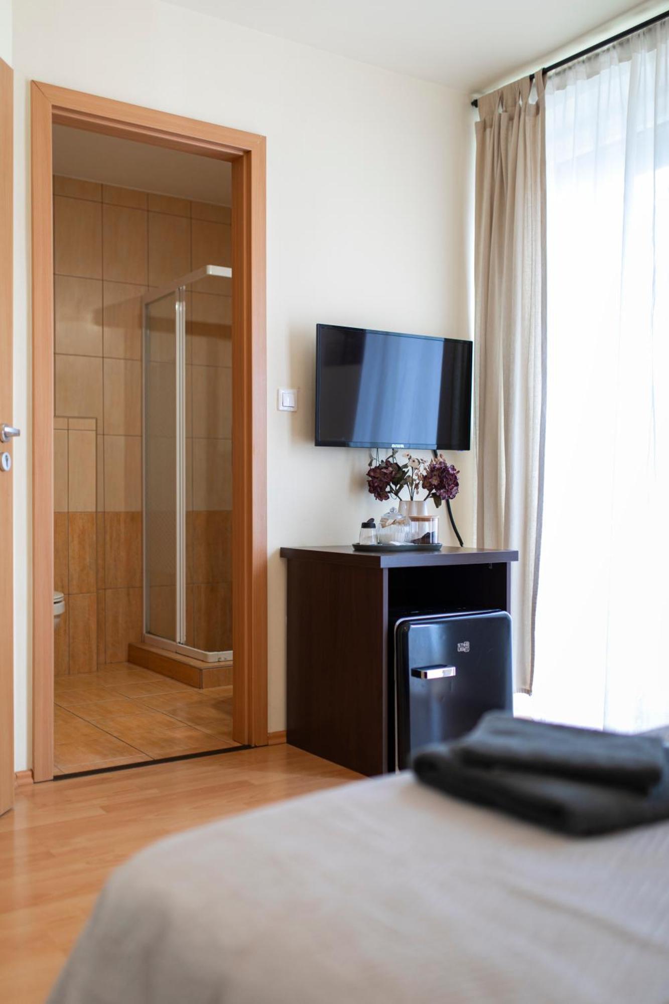 Lucsony Apartman Mosonmagyarovar Exterior foto