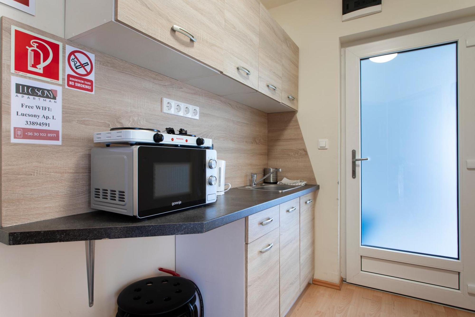 Lucsony Apartman Mosonmagyarovar Exterior foto